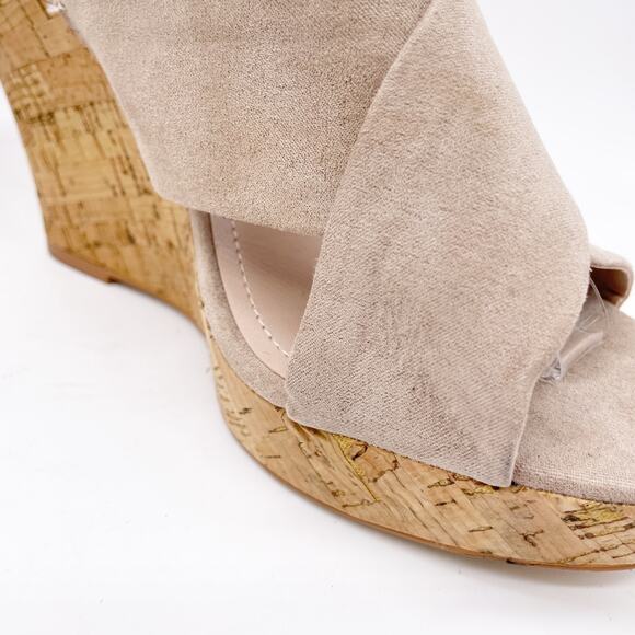 Charles by Charles David Women's Crisscross Cork Wedge Heel Sandals Size 12M - Picture 10 of 13